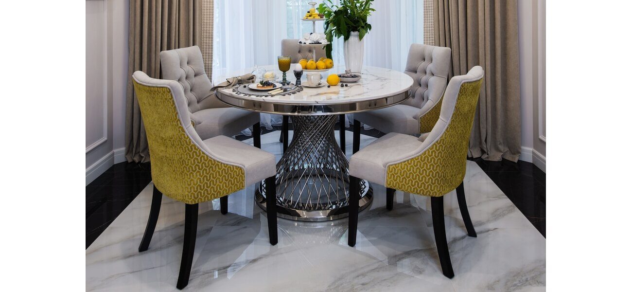 Private apartments with Upholstered Furniture From Delavega